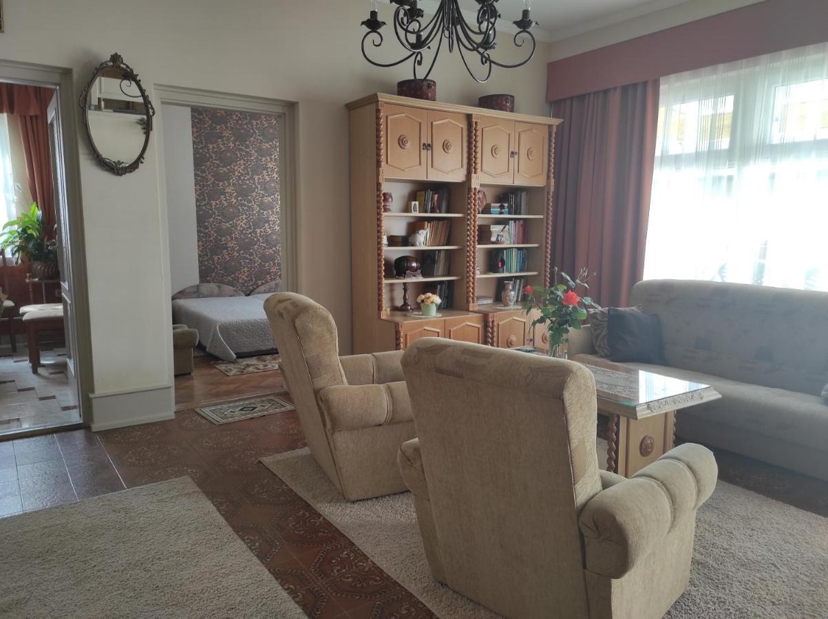 Kovacs Vendeghaz Apartment Hajduszoboszlo Ngoại thất bức ảnh